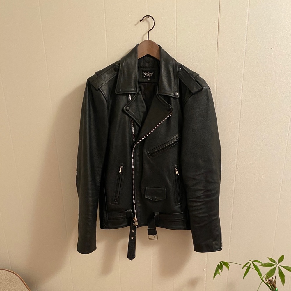 RECLAIMED VINTAGE LEATHER JACKET MEDIUM IN BLACK